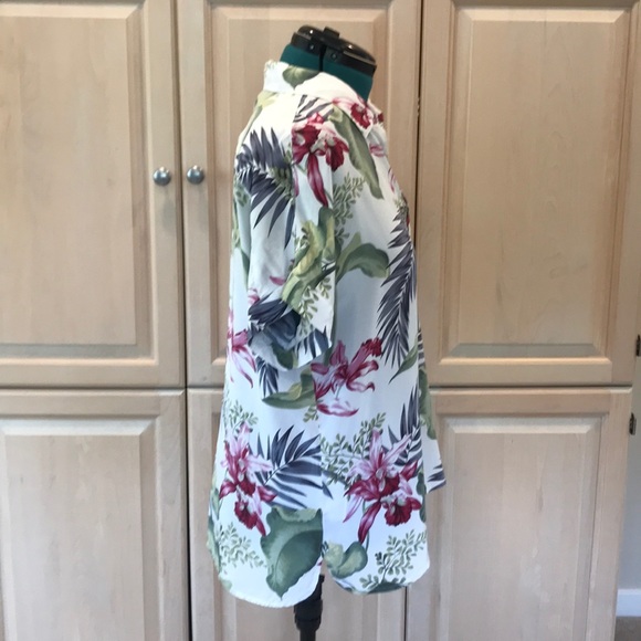 TOMMY BAHAMA SILK BLOUSE - Picture 2 of 5